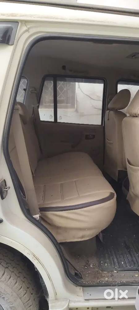 Mahindra Scorpio Classic 2010