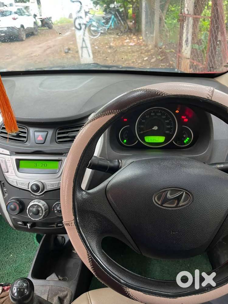 Hyundai Eon Magna 2013 Petrol