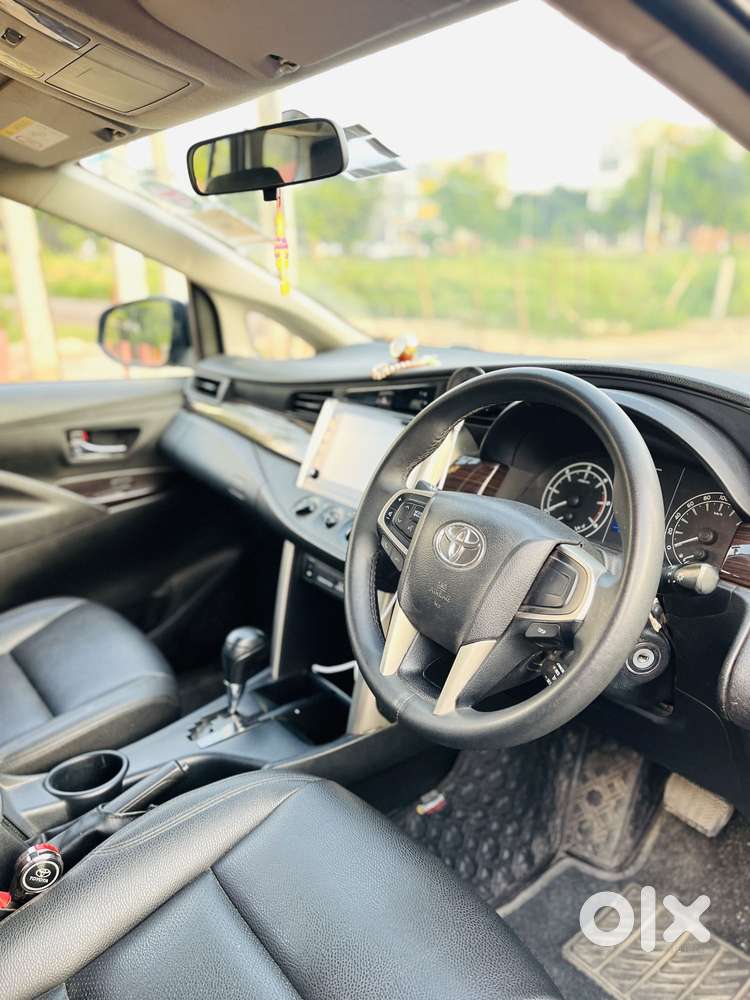 Toyota Innova Crysta 2.7 Gx Limited Edition At 7 Str, 2022, Diesel