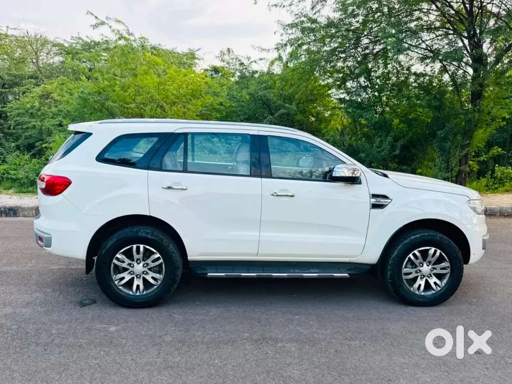 Ford Endeavour 3.2 Titanium At 4x4, 2017, Diesel