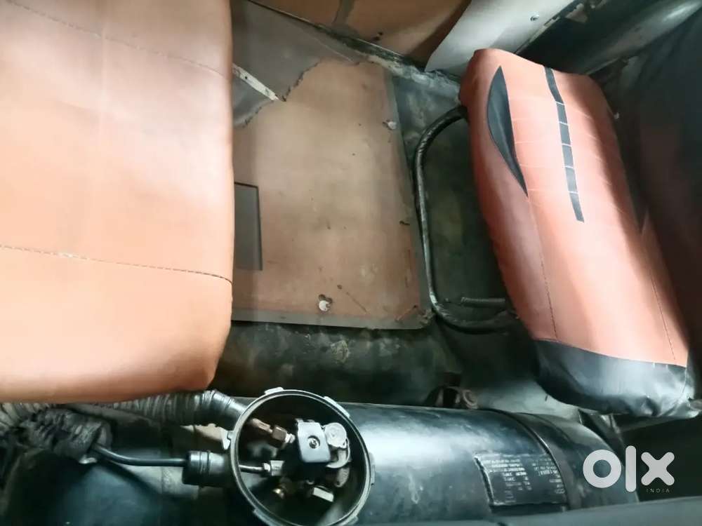 Maruti Suzuki Eeco 2015 Lpg Paas 195000 Km Driven