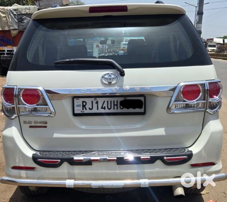 Toyota Fortuner 4x4 At, 2015, Diesel