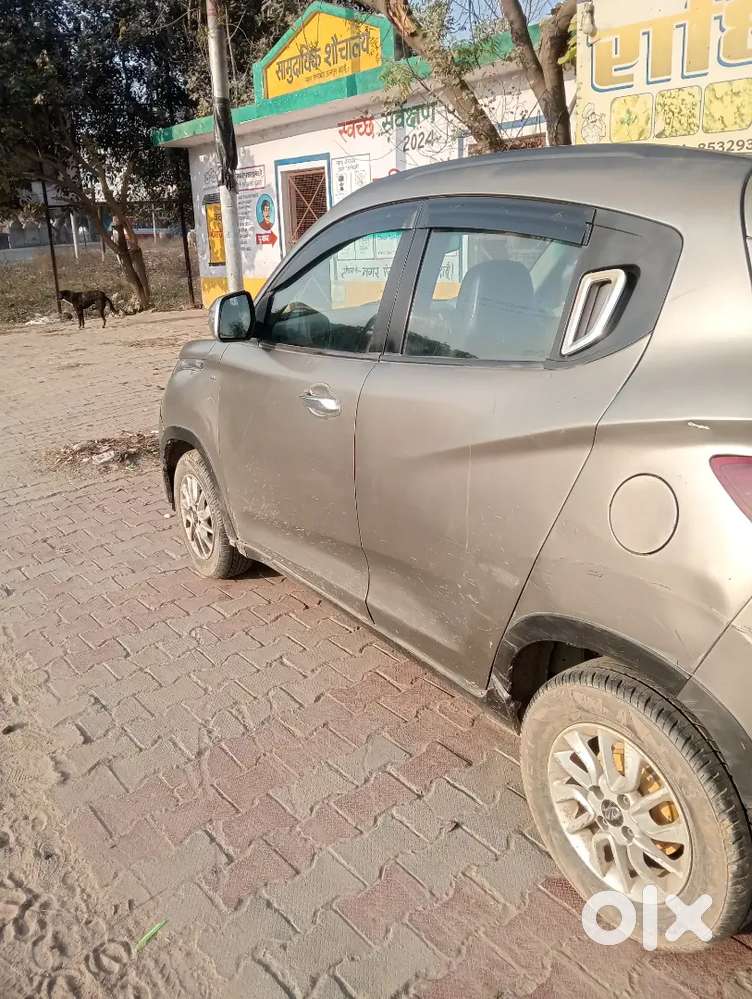 Mahindra Kuv 100 2016 Diesel 50000 Km Driven