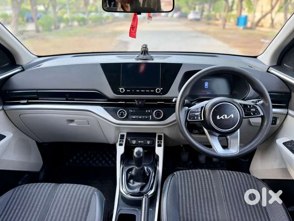 Kia Carens 1.5 Prestige 2023