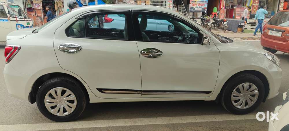 Maruti Suzuki Dzire 1.2 Vxi, 2023, Cng & Hybrids