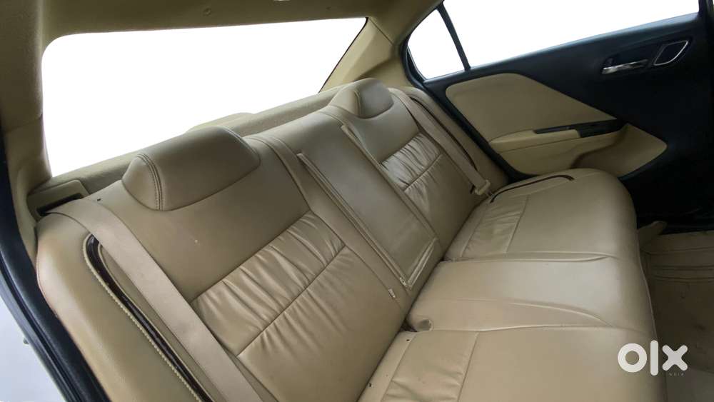 Honda City 1.5 V 5th Gen I-vtec Mt, 2022, Petrol