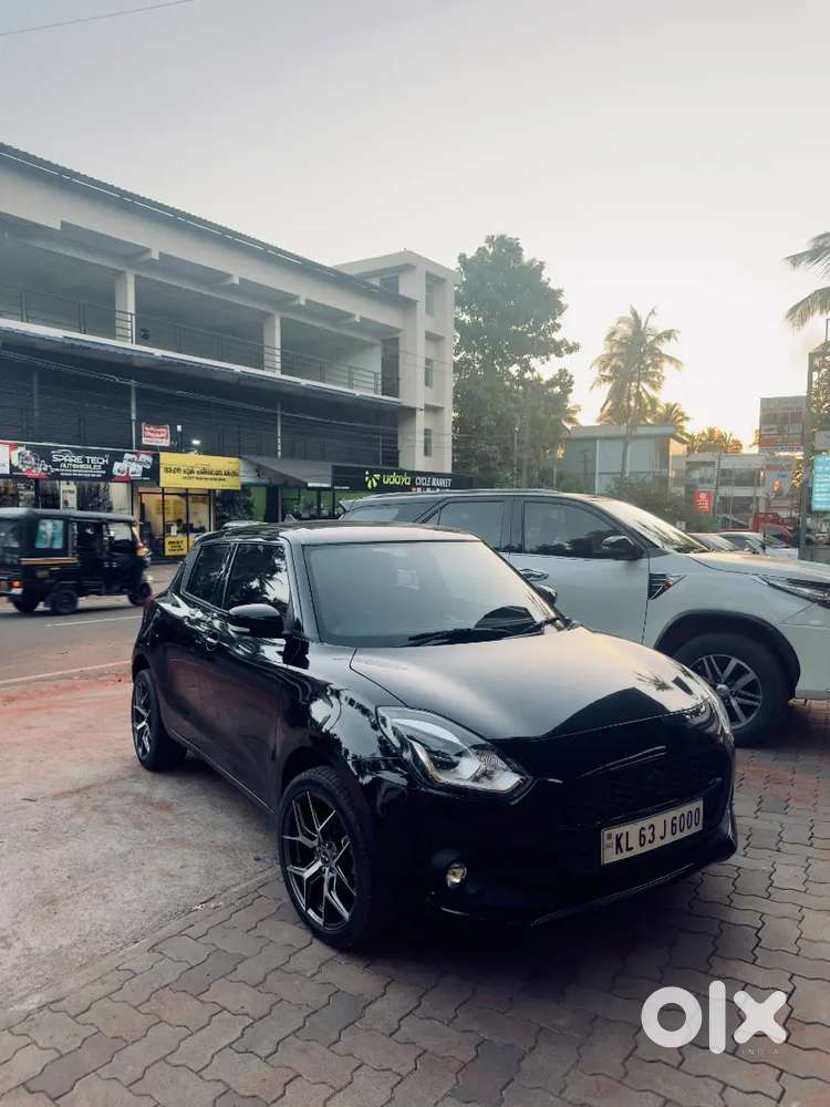 Swift 2023 Maruti Suzuki