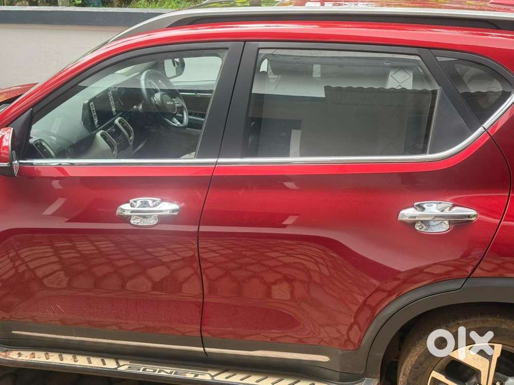 Kia Sonet 2023 Diesel 30000 Km Driven