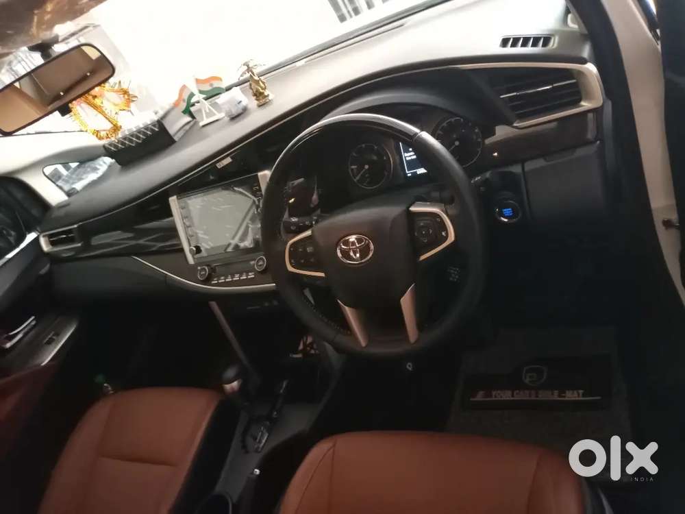 Toyota Innova Crysta 2022