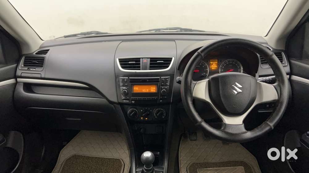 Maruti Suzuki Swift Vvt Vxi, 2016, Petrol