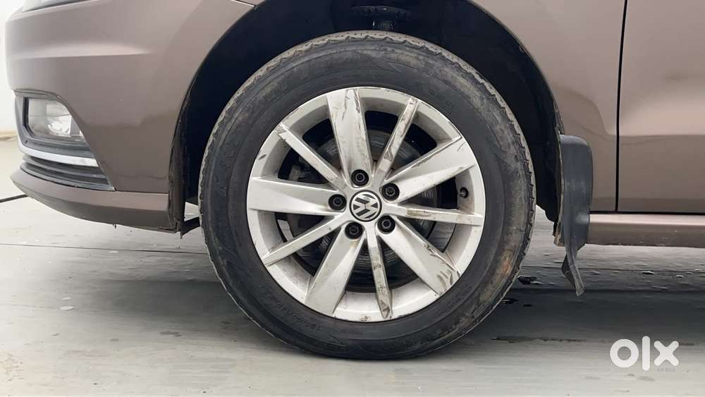Volkswagen Ameo 1.2 Mpi Highline 16 Alloy, 2016, Petrol