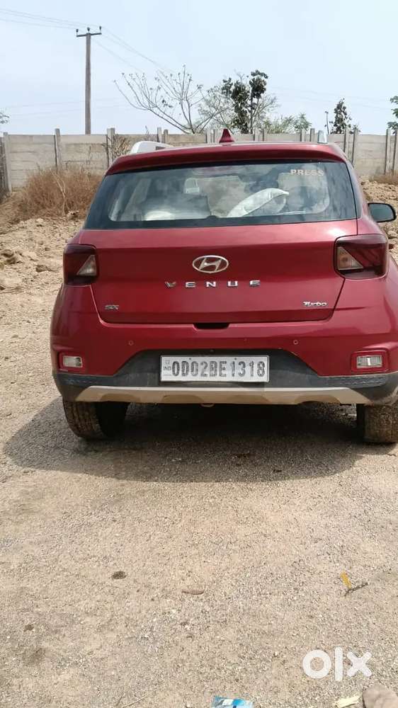 Hyundai Venue 2019 Petrol Well Maintained