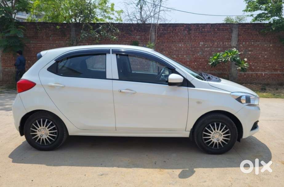 Tata Tiago 1.2 Revotron Xt Cng, 2018, Petrol