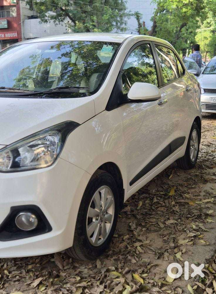 Hyundai Xcent 1.2 Vtvt Sx Option, 2015, Petrol