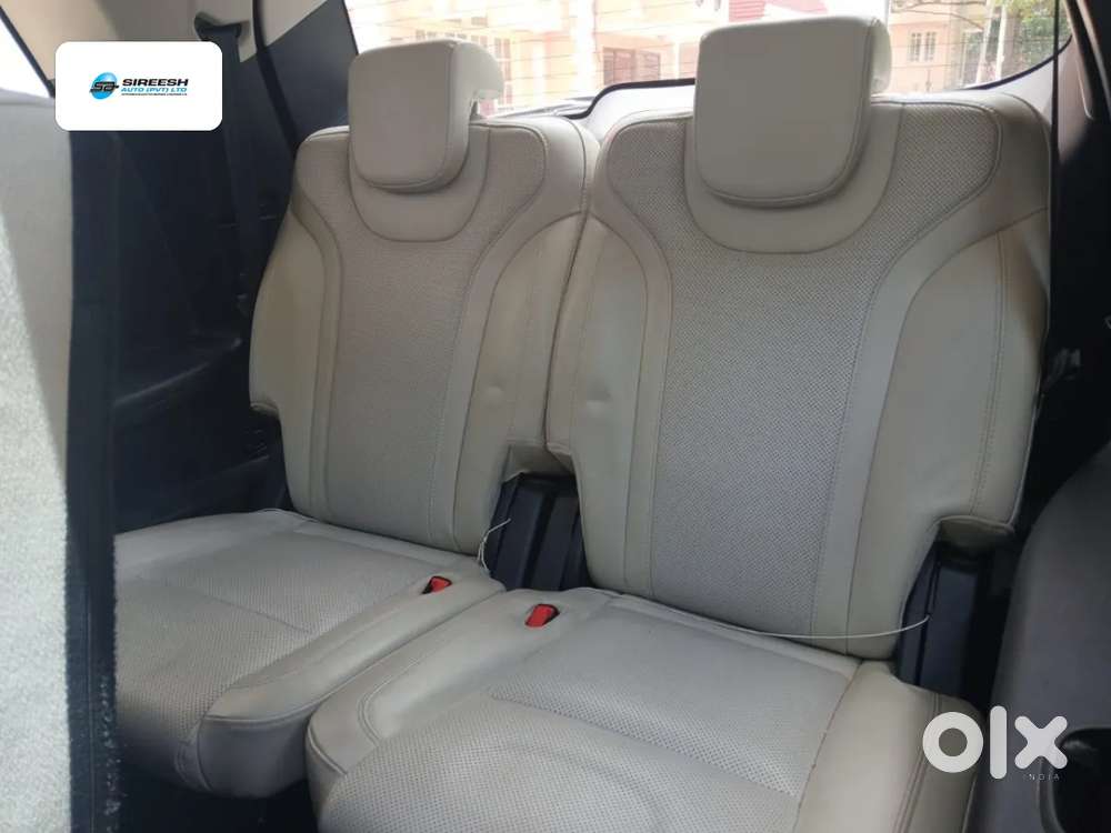 Mahindra Xuv700 2.2 Ax 7 Diesel Mt Luxury Pack Str, 2024, Diesel