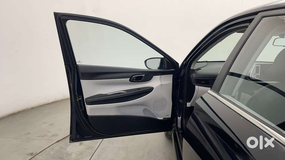Hyundai New I20 1.2 Asta Mt, 2024, Petrol
