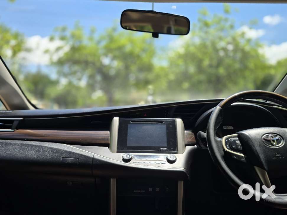 Toyota Innova Crysta [2020-ongoing] 2.7 Zx At 7 Str, 2018, Petrol