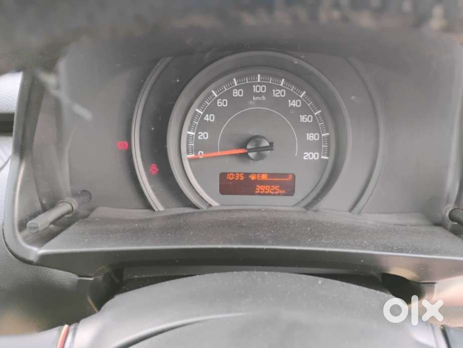 Maruti Suzuki Swift Lxi, 2019, Petrol