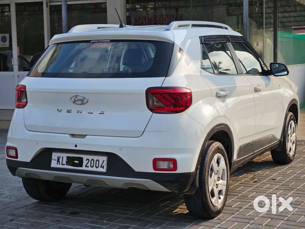 Hyundai Venue S 1.2 Petrol, 2021, Petrol