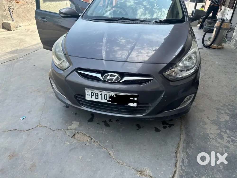 Hyundai Verna 2012 Diesel 95000 Km Driven