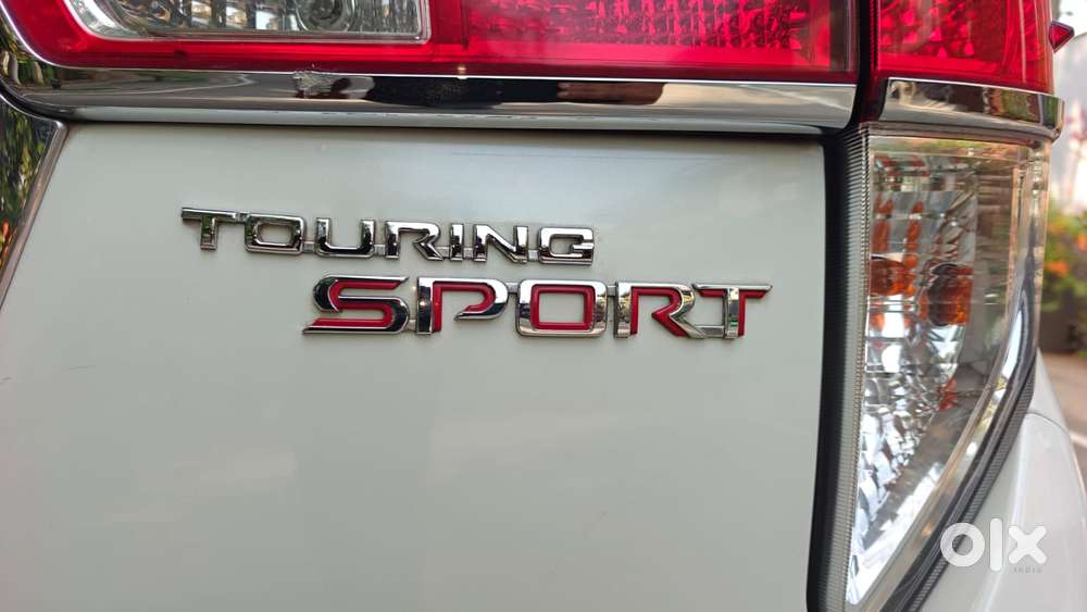 Toyota Innova Crysta Touring Sport 2.4 Mt, 2017, Diesel