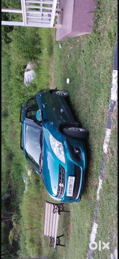 Maruti Suzuki Dzire 2015 Petrol Well Maintained