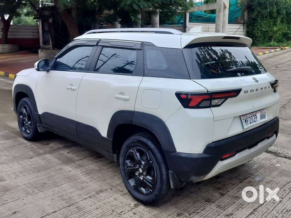 Maruti Suzuki Brezza 1.5 Zxi Smart Hybrid, 2024, Petrol