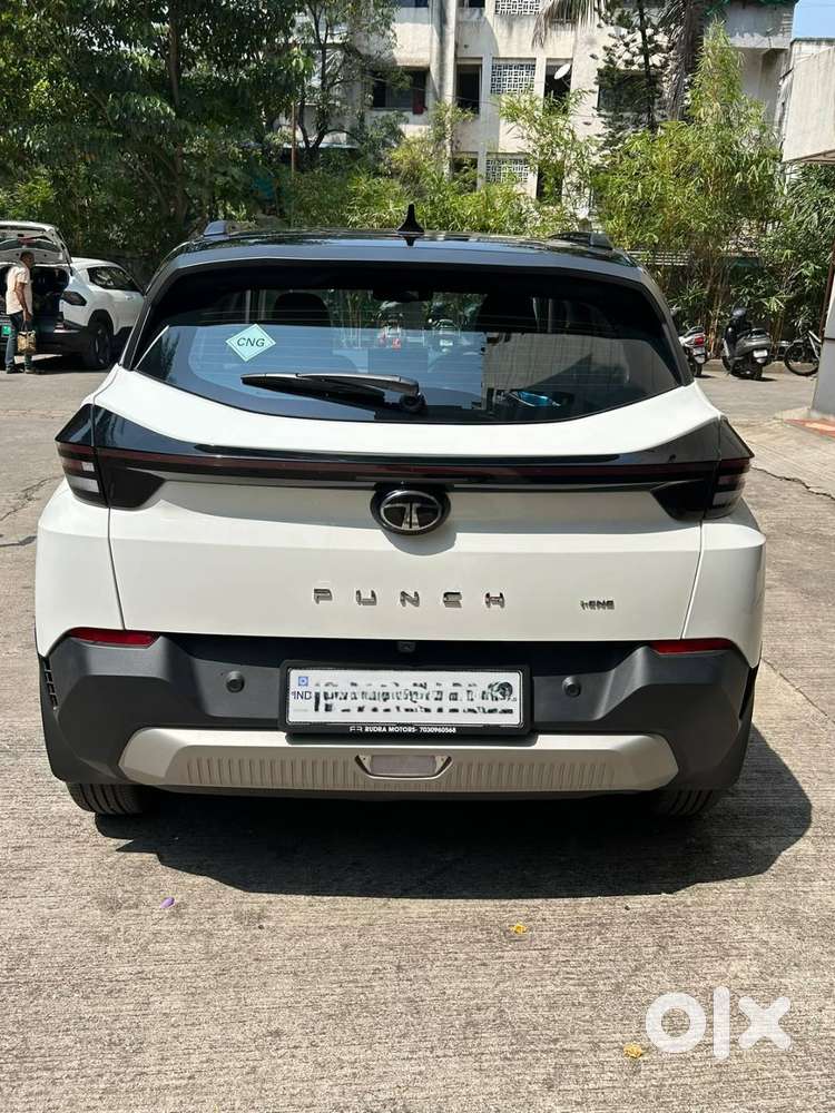 Tata Punch Accomplished Plus Icng Amt Sunroof 2026