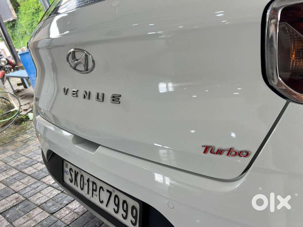 Hyundai Venue 1.0 Sx (o) Turbo Imt, 2021, Petrol