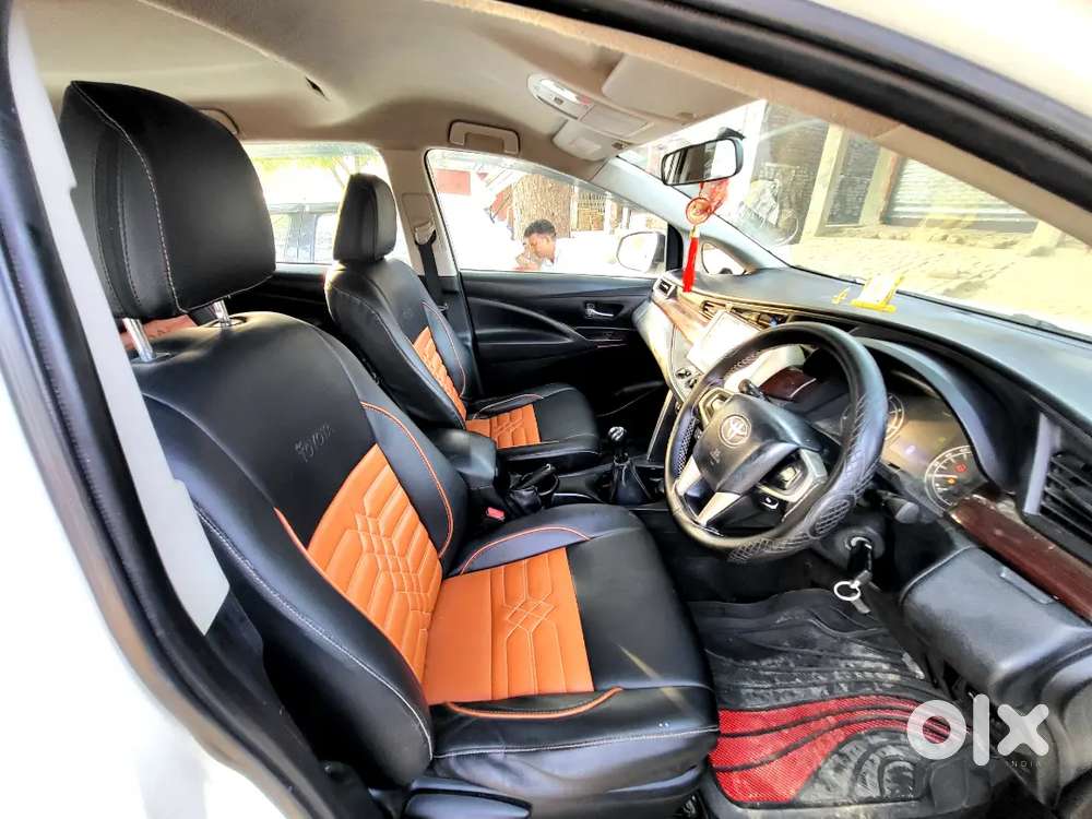 Toyota Innova Crysta 2016