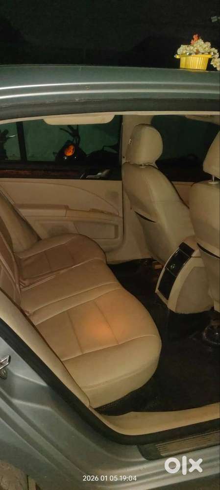 Skoda Superb 2011