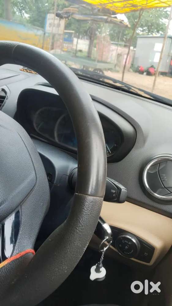 Ford Figo Aspire 2015 Drive
