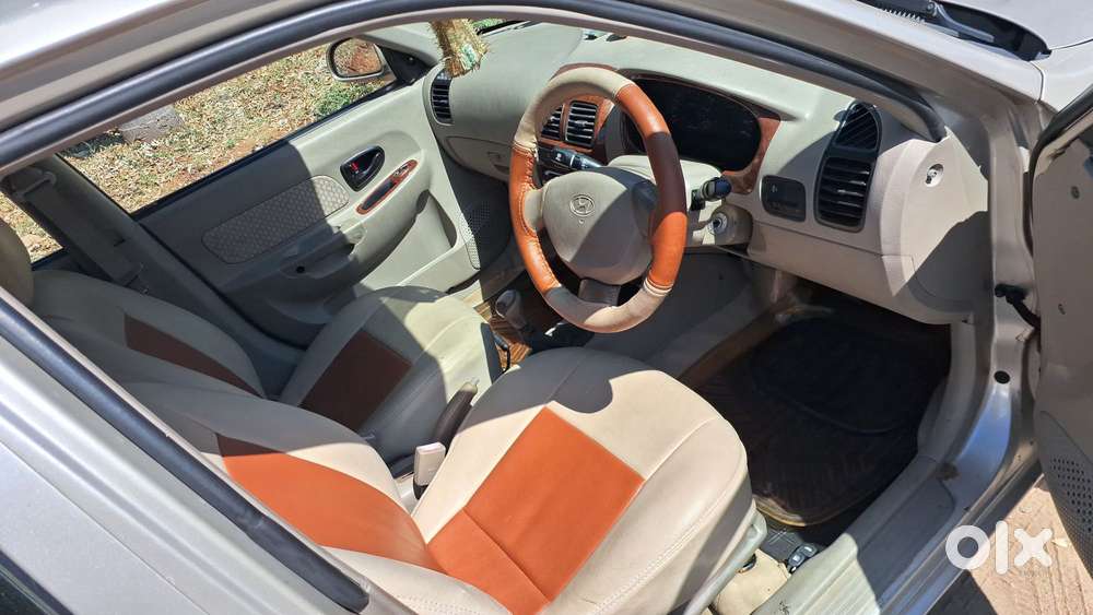 Hyundai Accent Executive, 2010, Petrol