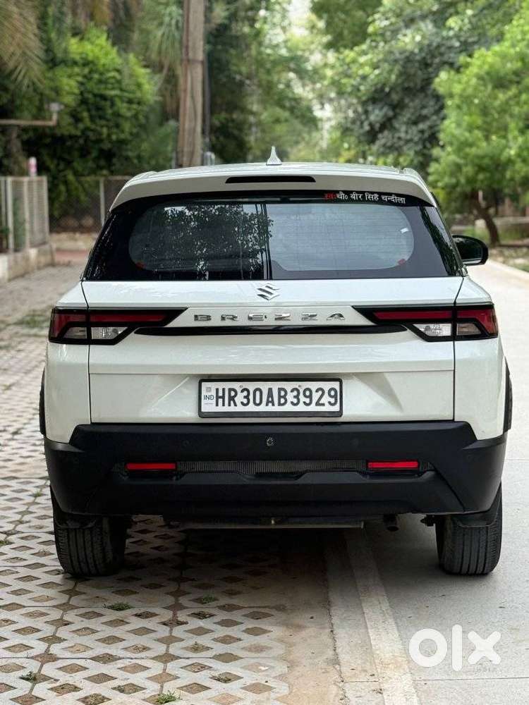 Maruti Suzuki Brezza 1.5 Vxi Smart Hybrid, 2024, Petrol