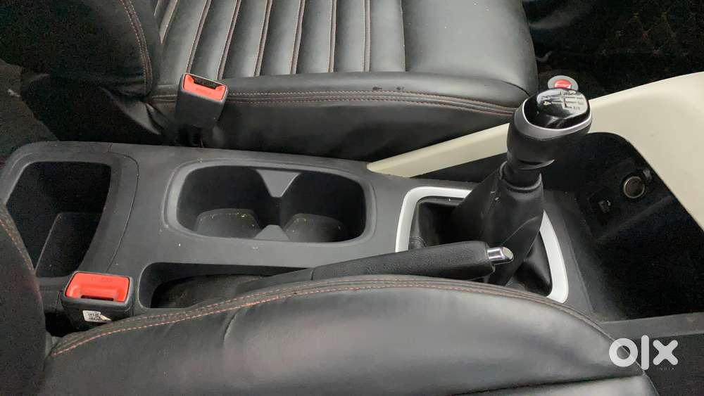 Nissan Magnite 1.0 Xv, 2022, Petrol