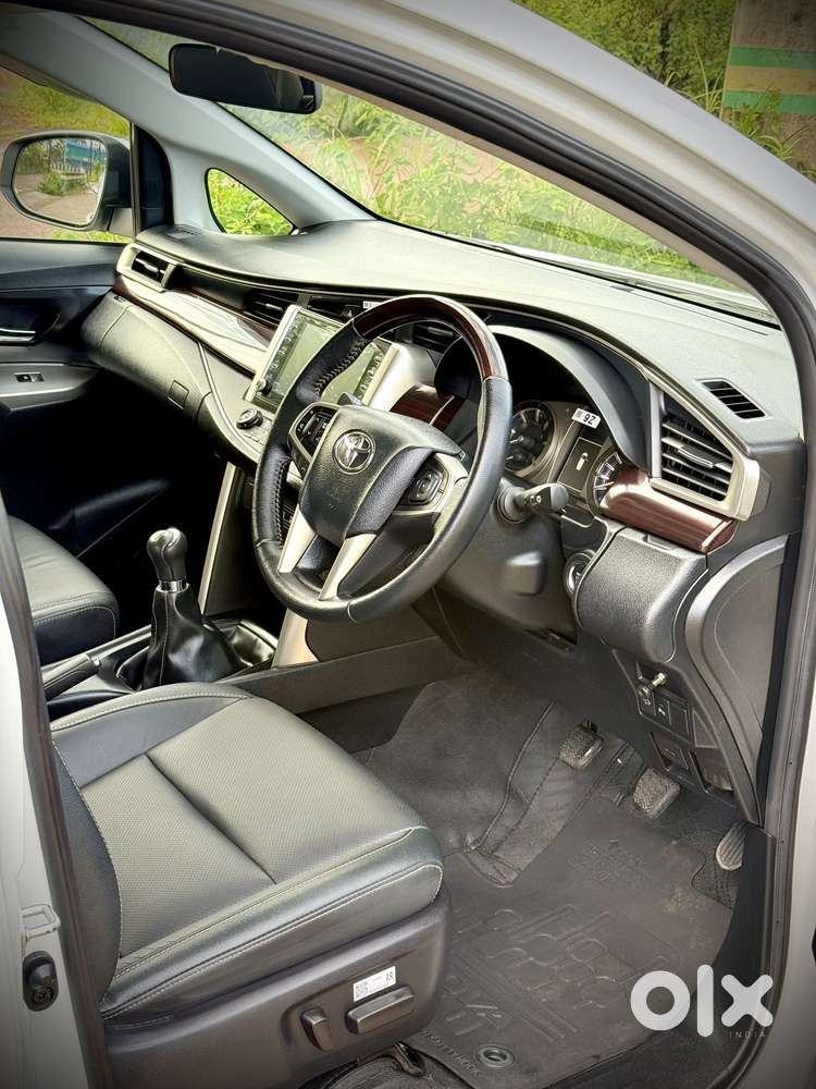 Toyota Innova Crysta Zx 2.4 Diesel 7 Seater, 2023, Diesel