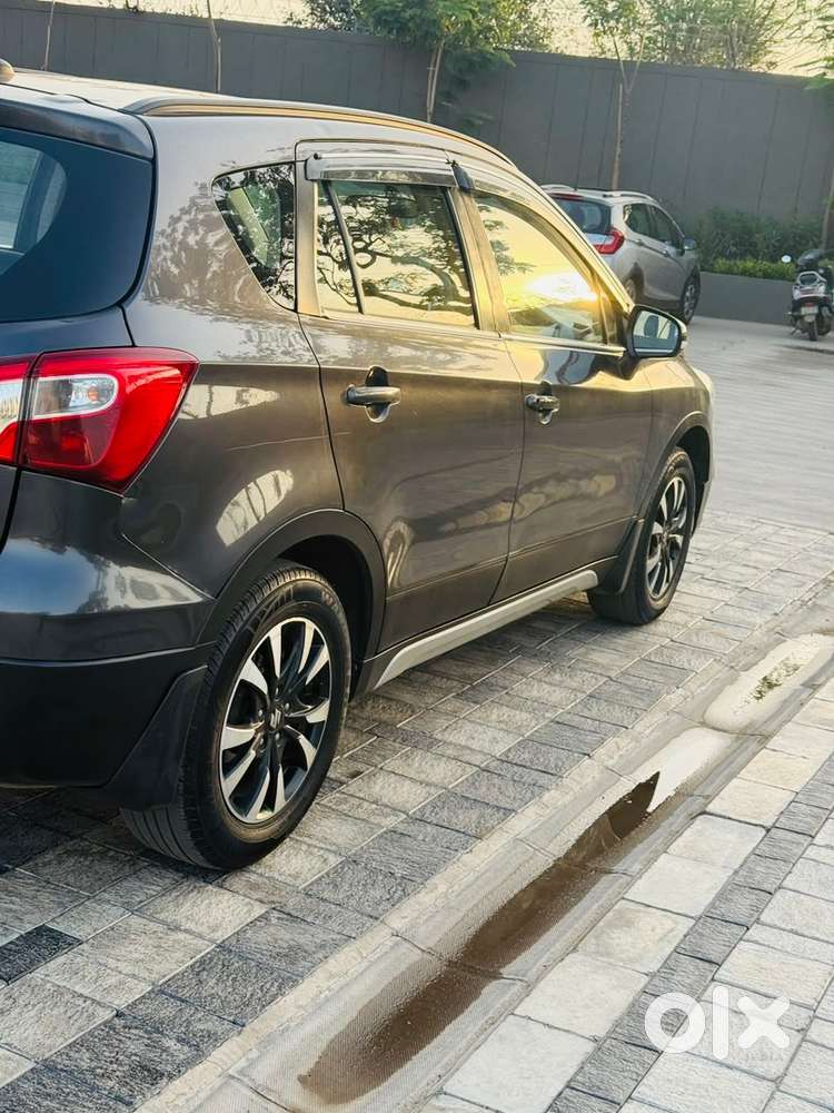 Maruti Suzuki S-cross 2021