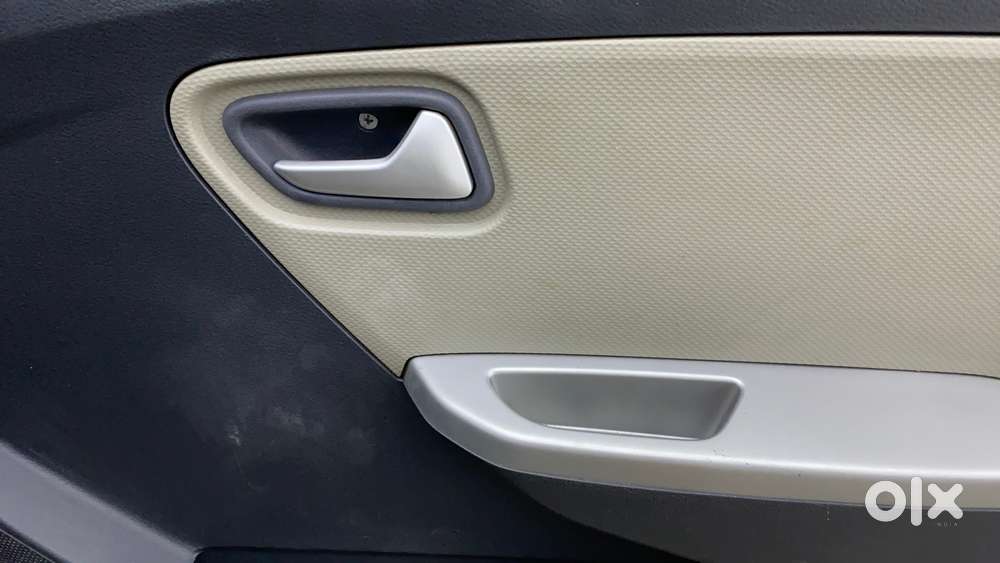 Maruti Suzuki Alto K10 Vxi Amt, 2015, Petrol