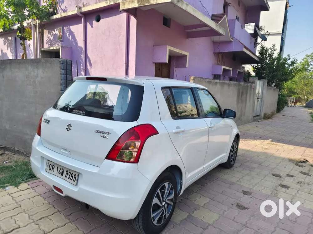 Maruti Suzuki Swift Vdi Diesel 2011