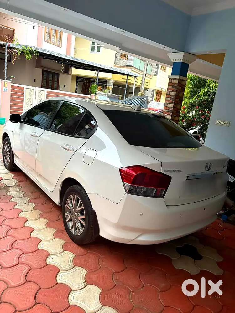 Honda City 2030 All Paper Clear Well Maintained