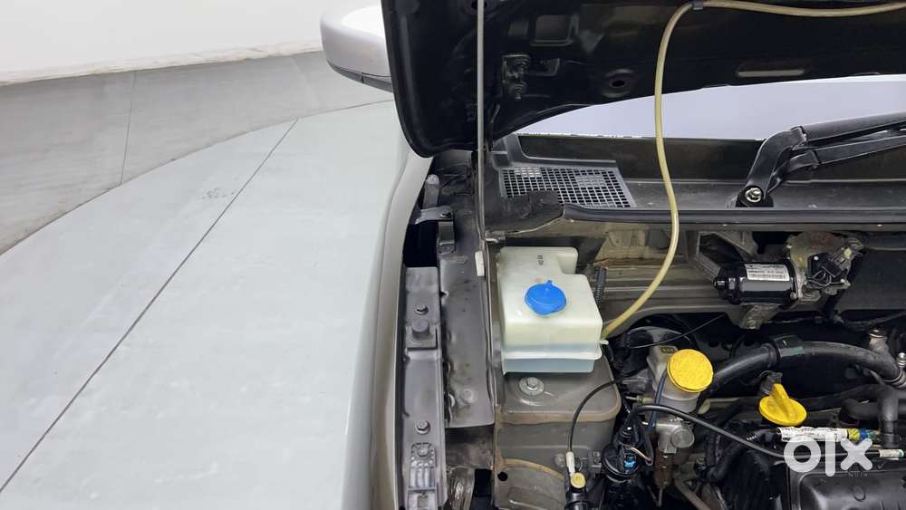 Renault Kwid 2019-ongoing 1.0 Rxt Amt (o), 2017, Petrol