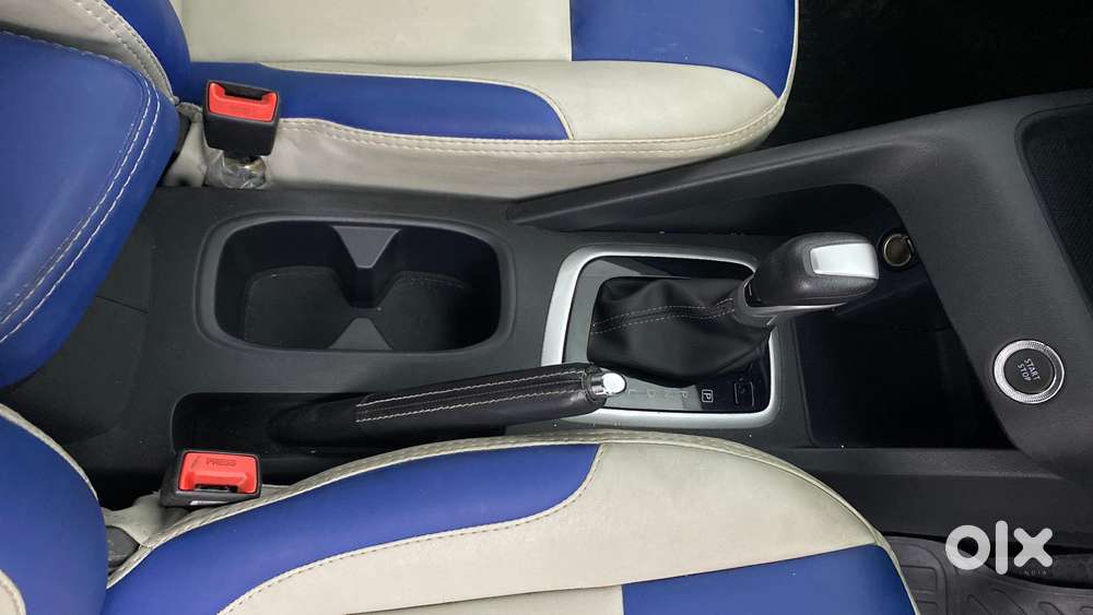 Nissan Magnite 1.0 Xv Premium Turbo Cvt, 2022, Petrol