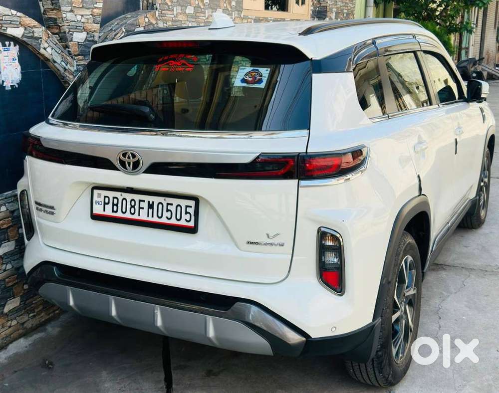 Hyryder V Neo Drive Automatic