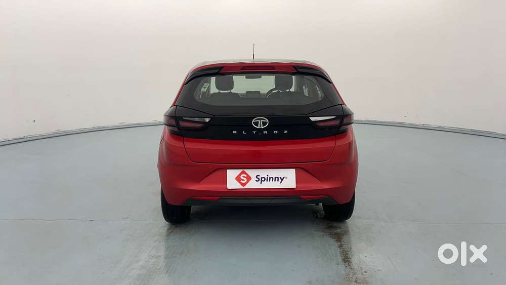 Tata Altroz 1.2 Xt, 2022, Petrol