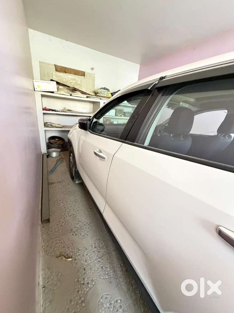 Tata Harrier 2023 Diesel 18000 Km Driven