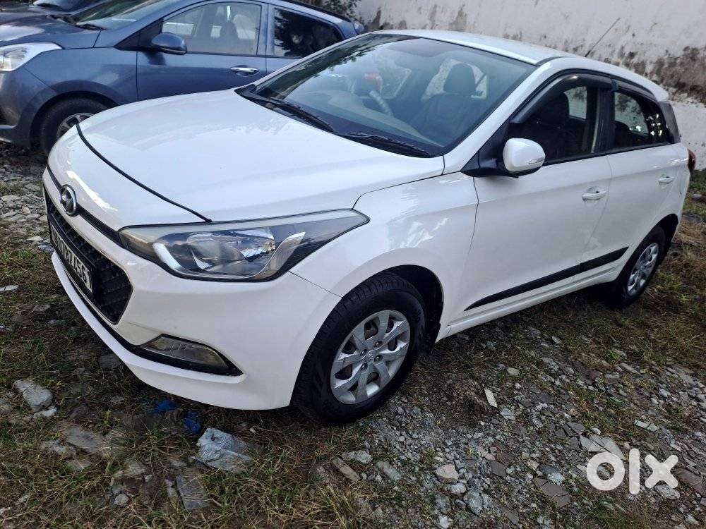Hyundai I20 Petrol Spotz, 2017, Petrol