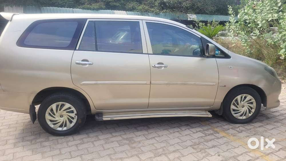 Toyota Innova 2.5g Excellent Condition