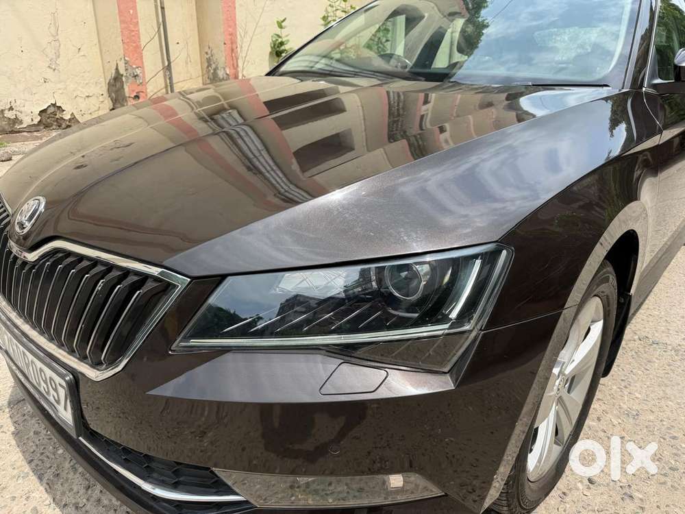 Skoda Superb Style 2.0 Tdi At, 2018, Petrol