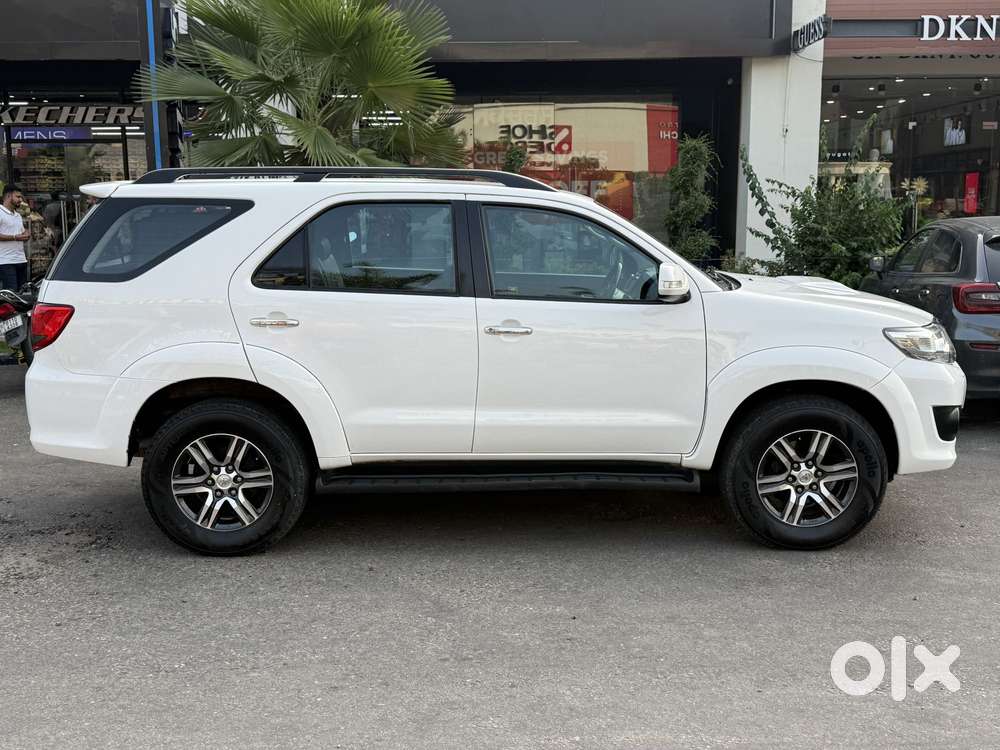 Toyota Fortuner 4x4 At 2.8 Diesel, 2015, Diesel
