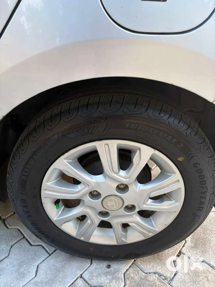 Tata Tiago Petrol 2018